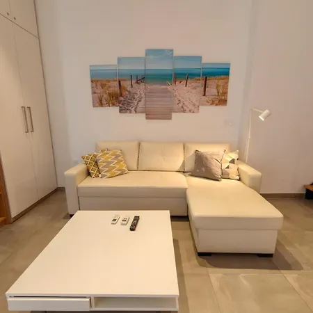 Loft Arenas شقة توريمولينوس