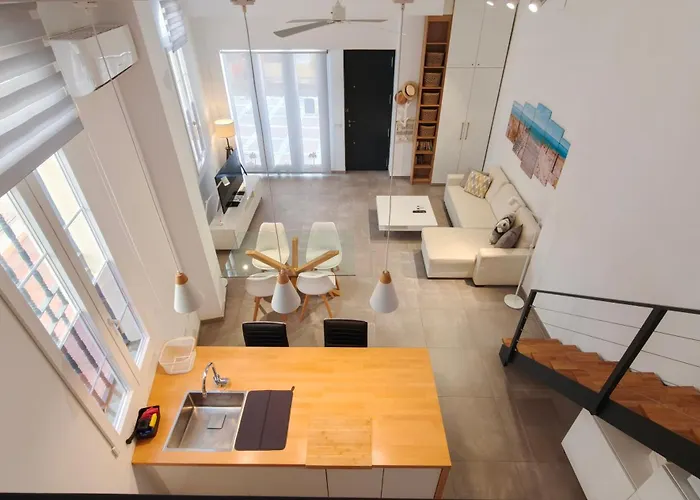 Loft Arenas טורמולינוס